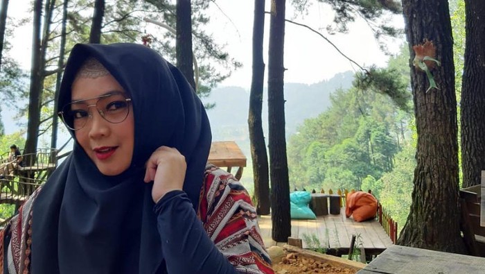 Rina Gunawan Meninggal Dunia, Teddy Syach: Saya Belum Tahu Berita Terakhirnya, Sudah Negatif atau Masih Positi