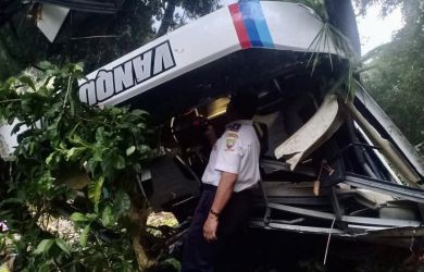 Lewat Jalur Alternatif, Bus Maut di Tanjakan Cae Gunakan Jalur yang Tidak Semestinya