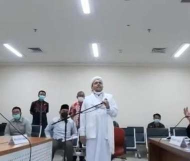 Disidang Lagi Hari Ini, Habib Rizieq dan Jaksa Diminta Menjaga Ketertiban Persidangan