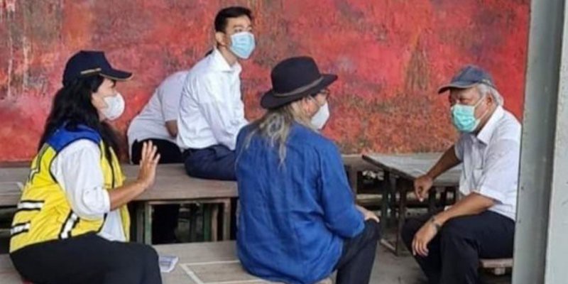 Foto Gibran Duduk di Meja, Menteri PUPR di Kursi Viral, Rizal Ramli: Sejak Kapan Mas Basuki Jadi Bawahan Wali 