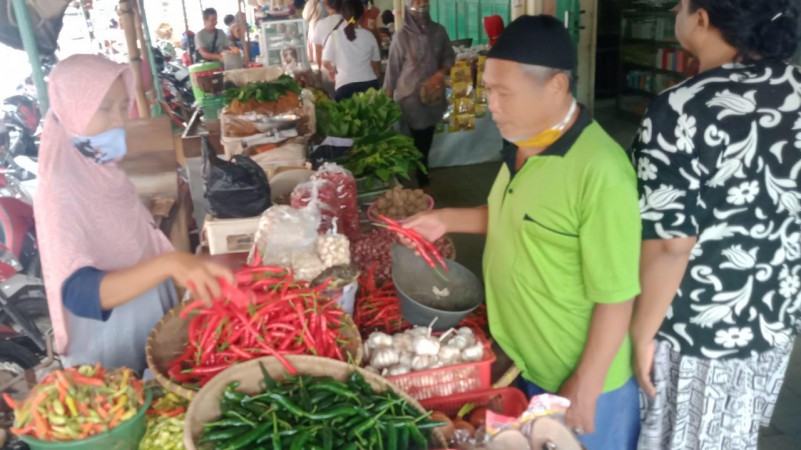 Makin Pedas! Harga Cabai Rawit Meroket, per Kilogram Tembus Rp100 Ribu