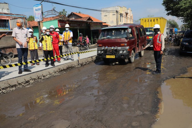 Pembangunan Flyover Ganefo Mranggen Sudah Berjalan 12 Persen, Ganjar: Masalahnya Hanya Soal Jalan Darurat