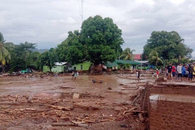 Banjir Bandang dan Tanah Longsor, 86 Orang Tewas, 98 Belum Ditemukan