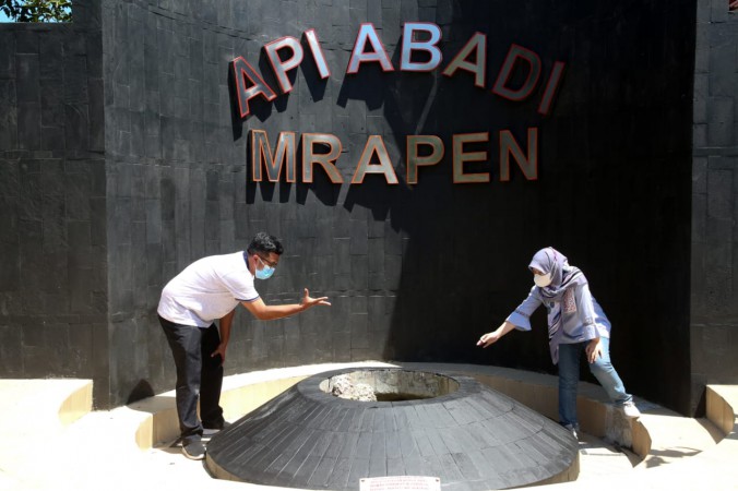 6 Bulan Padam, Ganjar Pranowo Coba Hidupkan Api Abadi Mrapen Besok