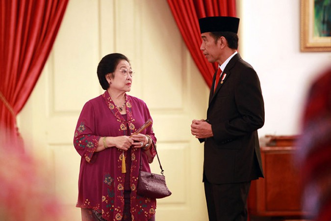 Presiden Jokowi Dianggap Sudah Buat Malu Soekarno, Ubedilah Badrun: Megawati Harus Keras