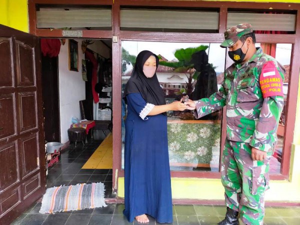 Ngeri! Asyik Bersih-bersih Rumah Kontrakan, Warga Salem Temukan Granat Aktif