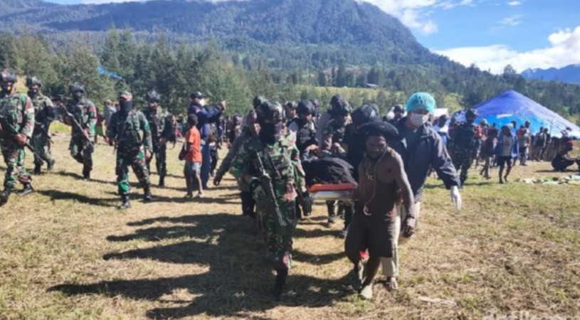 KKB Papua Semakin Beringas dan Sadis, Pelajar SMA Ditembak Mati, Dibacok Kepalanya, Lalu Motornya Dibakar