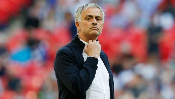 Jose Mourinho Dipecat Tottenham Hotspur