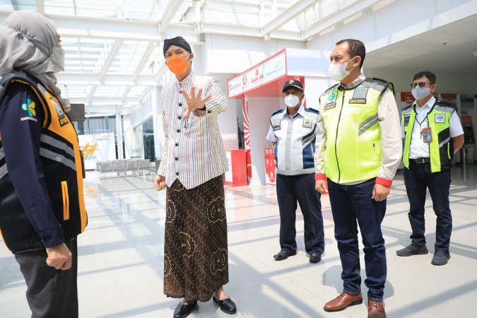 Ada Penumpang Positif Covid Lolos Terbang, Ganjar Tiba-tiba Sidak Bandara Ahmad Yani, Petugas Kebingungan