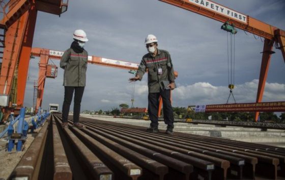 Konstruksi Kereta Cepat Jakarta-Bandung Sudah 73 Persen, Jokowi: Akhir 2022 Diuji Coba