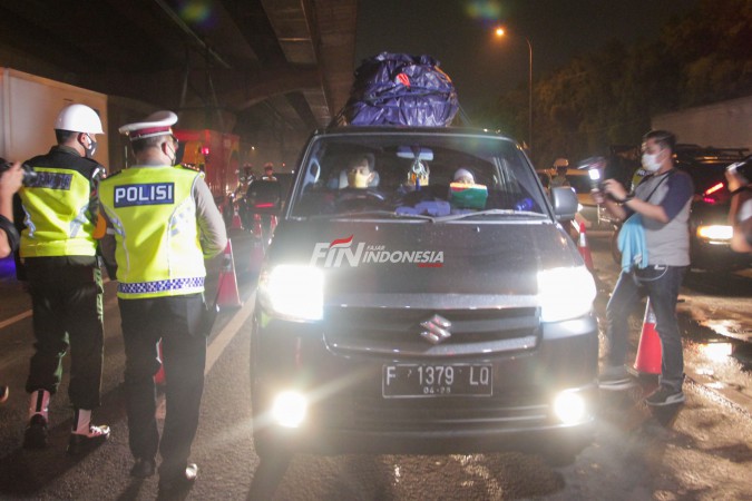 Larangan Mudik Dinilai Sukses, Polisi Berhasil Sekat Pemudik di Jalur-jalur Tikus