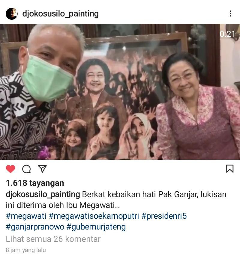 Bungah, Megawati Tersenyum Semringah Ketika Ganjar Serahkan Lukisan