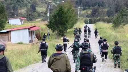 Saling Tembak di Jembatan, Dua Teroris KKB Papua Tewas, Seorang Melarikan Diri dengan Luka Tembak