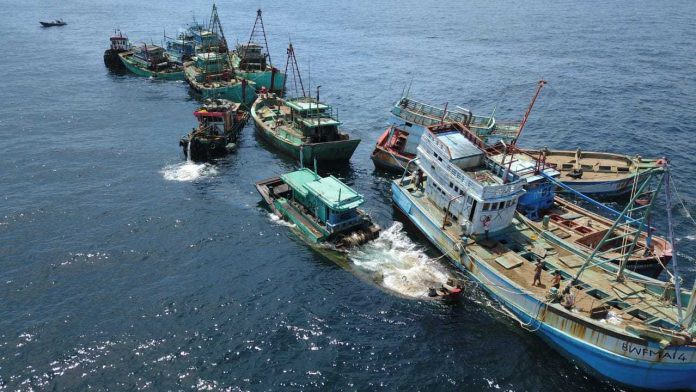 Banyak Mudharatnya, Izin Penangkapan Ikan untuk Kapal Eks Asing Harus Ditinjau Ulang