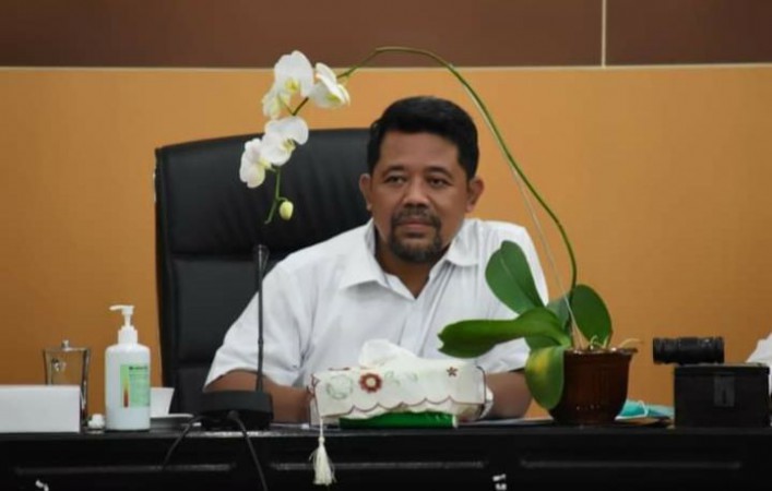 Sakit Syaraf Kejepitnya Tak Kunjung Sembuh, Ketua DPRD Kabupaten Tegal Pilih Cuti Panjang