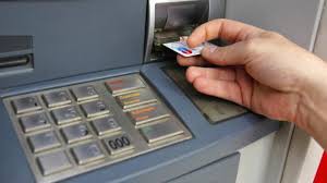 Biaya Cek Saldo dan Tarik Tunai di ATM Link Ditunda