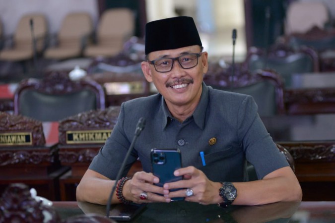 Sakit dan Cuti 3 Bulan, Ketua DPRD Kabupaten Tegal Diganti Plt