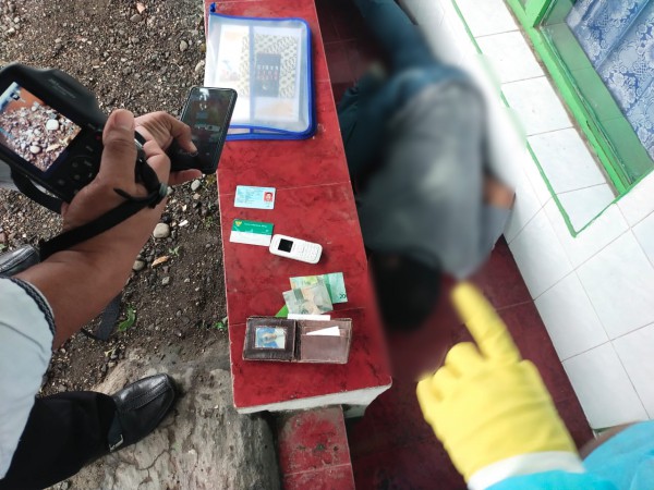 Hasil Rapid Tes Warga yang Ditemukan Meninggal di Depan Rumah Nonreaktif