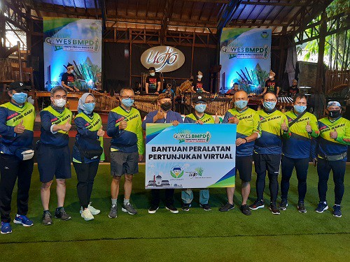 BMPD Jabar Sumbang Peralatan Konser Virtual untuk Saung Angklung Udjo