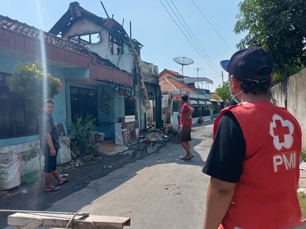 Dilalap Si Jago Merah, Tiga Bangunan di Kabupaten Tegal Terbakar Hebat