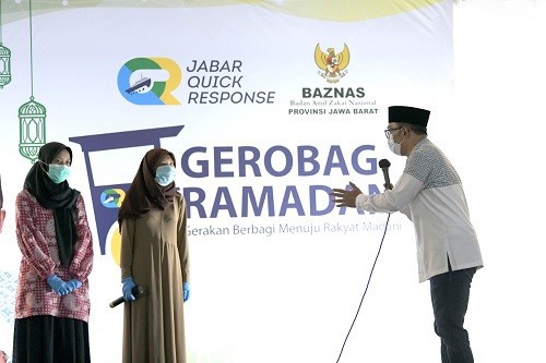 Gerobag Ramadan JQR  Baznas, Ridwan Kamil: Berbagi Kebahagiaan dengan Sesama