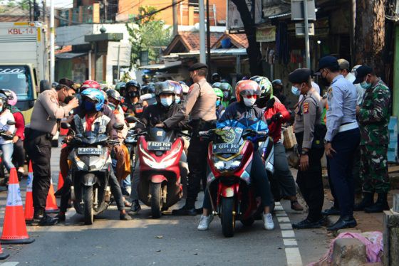 Ancaman Pidana Upaya Terakhir Penegakkan Prokes di Jakarta