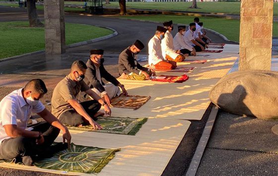 Salat Idul Adha di Rumah Tanpa Khutbah Sah, Begini Tata Caranya