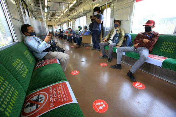 KRL Jabodetabek Dibatasi Sampai Pukul 21.00 WIB, Penumpangnya Tak Perlu Tunjukan Kartu Vaksin atau Hasil PCR