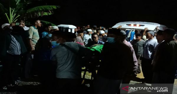 Kesal Diingatkan karena Sering Tak Hadiri Kenduri, Pria Bacok Ketua MUI Labura sampai Tewas