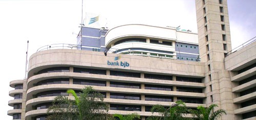 bank bjb Peringkat Pertama Kategori Bank Go Public Versi InfoBank