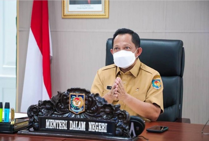 Belum Bayar Insentif Nakes, 10 Wali Kota dan Bupati Ditegur Keras Mendagri