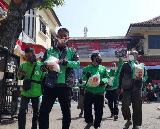 Pemasukan Sedikit dan Sepi Orderan Selama PPKM Darurat, Ojol di Kabupaten Brebes Menjerit