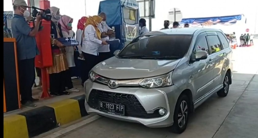 Exit Tol Bojong Pekalongan Dibuka, Wisata di Atas Awan Jadi Lebih Mudah dan Cepat Dijangkau