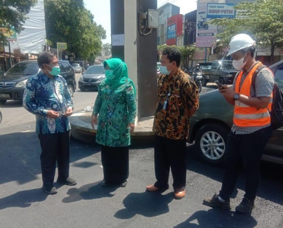 Bupati Tegal Sidak Pemeliharaan Jalan Balamoa-Banjaran, Realisasi Melebihi Rencana