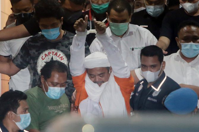 Bandingnya Ditolak, Habib Rizieq Malah Doakan Hakim: Janganlah Kebencian Menjadikan Kita Tidak Adil