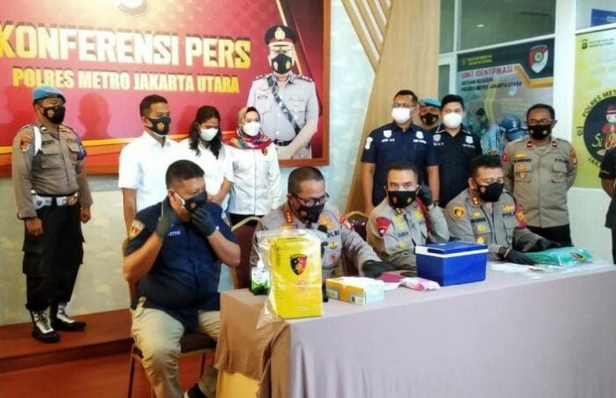 Aksi Perawat Beri Suntikan Vaksin Kosong Heboh dan Viral, Polisi Lakukan Hal Ini