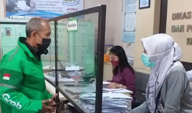 Disdukcapil Maksimalkan Layanan Antar Adminduk dengan Ojol