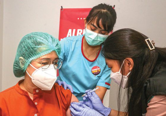 124 Ribu Nakes di Jakarta Akan Disuntik Vaksin Dosis Ketiga, Bukan Sinovac Tapi Moderna