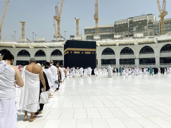 Barcode Vaksin di Indonesia Tak Terbaca di Arab Saudi, Ibadah Umrah Semakin Sulit