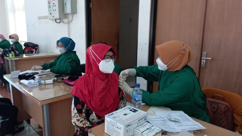 Target Vaksin Baru Tercapai 27 Persen, PPKM di Kabupaten Tegal Masih Level 3