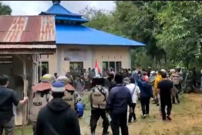 Masjid Ahmadiyah Dirusak Lagi, Tokoh NU Colek Wapres Ma'ruf Amin: Bapak di Mana?