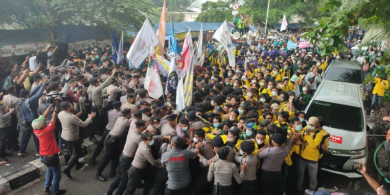 Demo KPK, Mahasiswa Minta 56 Pegawai yang Akan Diberhentikan Bekerja Kembali