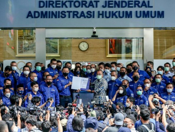 Kemelut Dualisme Demokrat Belum Berakhir, Surat Undangan Kubu Moeldoko Beredar, Herzaky: Memalukan!