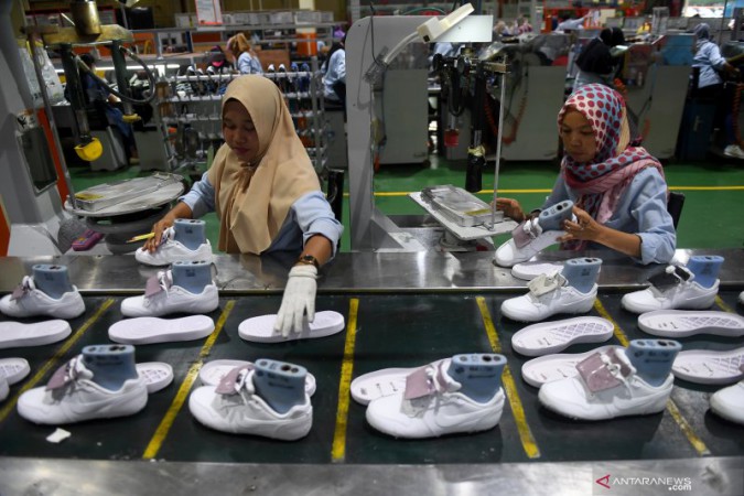 Indonesia dan Vietnam Terapkan PPKM, Nike Pangkas Target Penjualannya