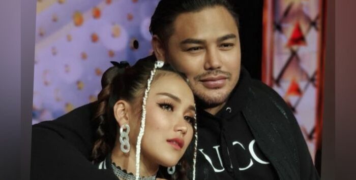 Jujur Soal Perasaannya ke Ivan Gunawan, Ayu Ting Ting: Kalau Gue Cerita ke Lo, Lo-nya kan Jarang Angkat Telepo