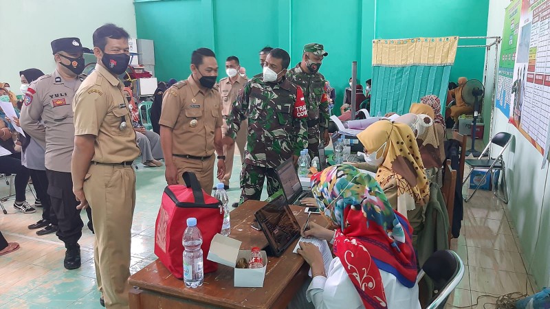 380 Warga Brebes Disuntik Vaksin Moderna di Puskesmas Bumiayu