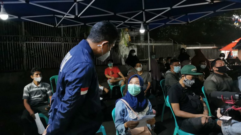 Cukup Tunjukkan KTP, Anda Bisa Disuntik Vaksin Malam Hari di Alun-alun Pemalang