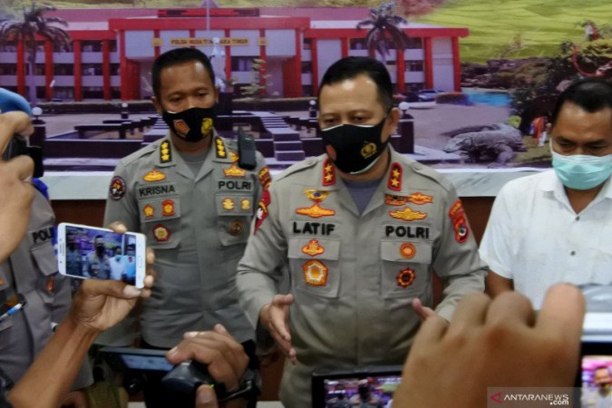 13 Polisi di NTT Dipecat Secara Tidak Hormat