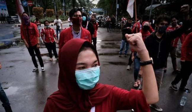 Tujuh Tahun Kepemimpinan Jokowi, Ratusan Mahasiswa Demo dan Tuntut 12 Hal Ini