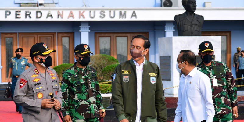 Mahasiswa Akan Demo Tujuh Tahun Pemerintahan, Presiden Jokowi Malah Terbang ke Kalimantan